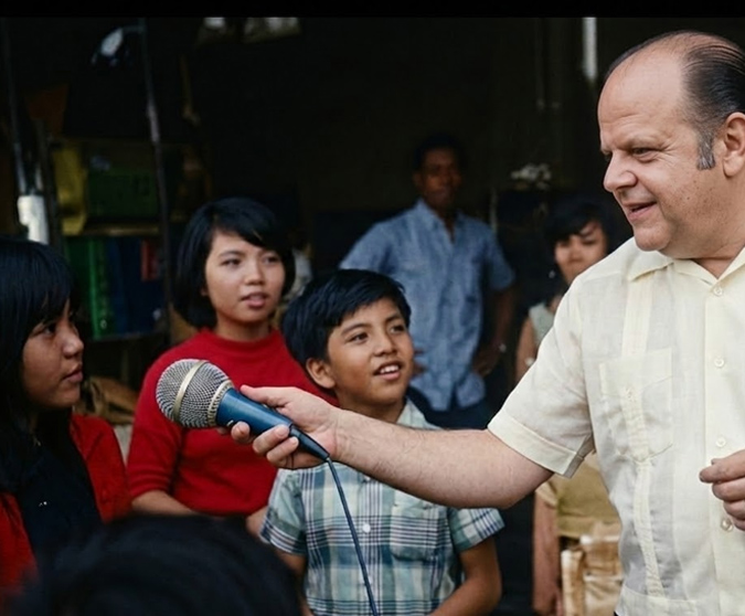 Agustín Barrios Gómez en el Mercado de Saigon