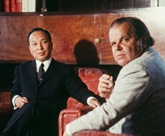 Agustín Barrios Gómez entrevista a Nguyên Van Thieu Presidente de Vietnam